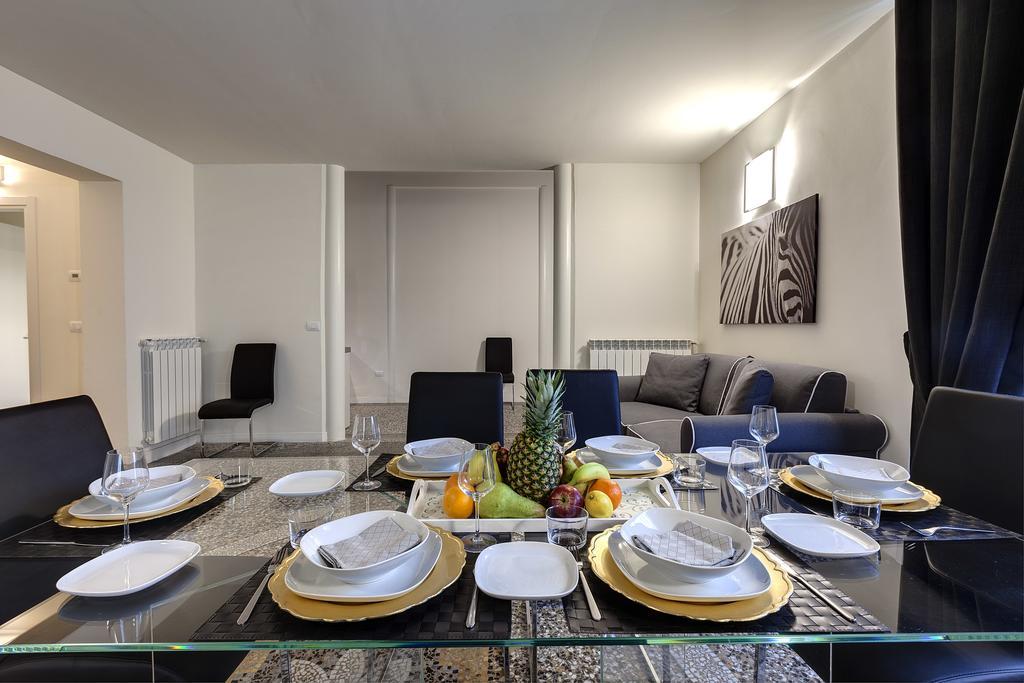 2016 Apartments Florence Buitenkant foto